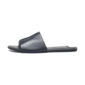 Gap Flat Sandals Leather Black Colour For Women