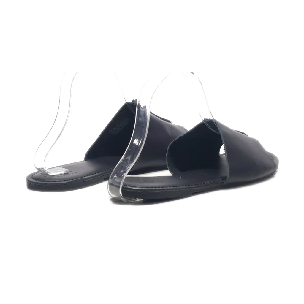 Gap Flat Sandals Leather Black Colour For Women