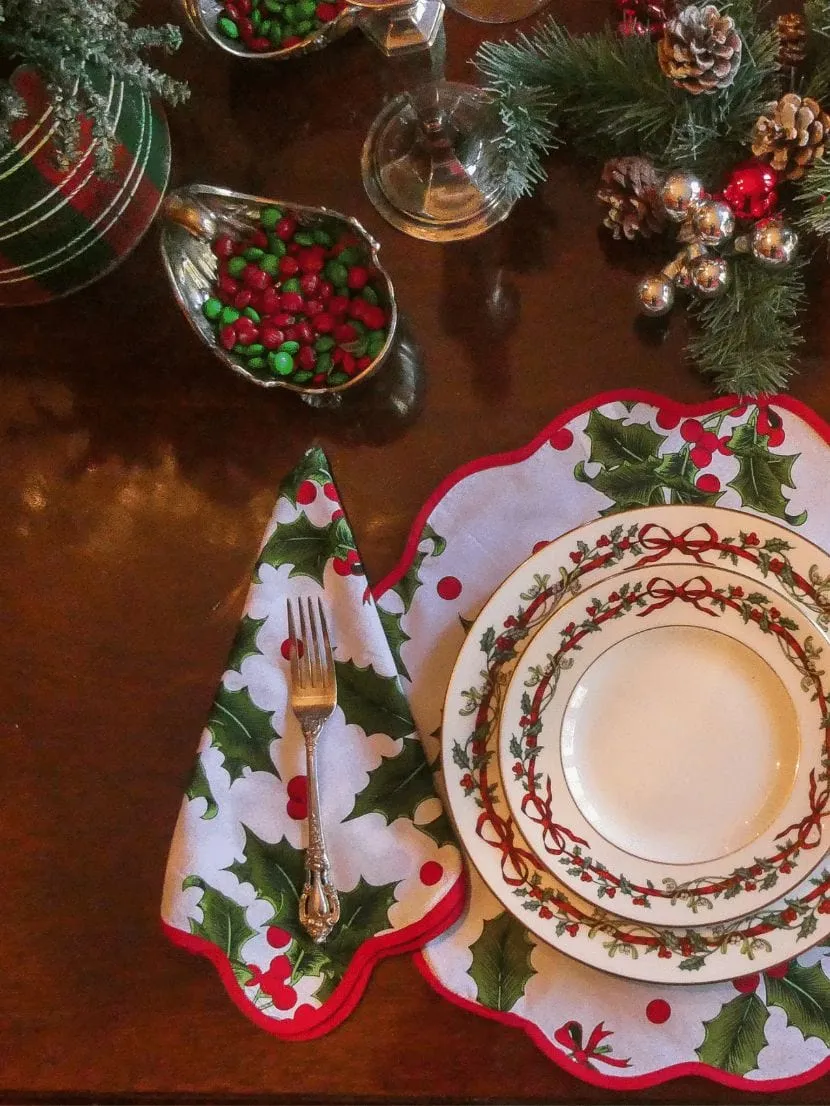 Holiday Print Napkins (set of 4)
