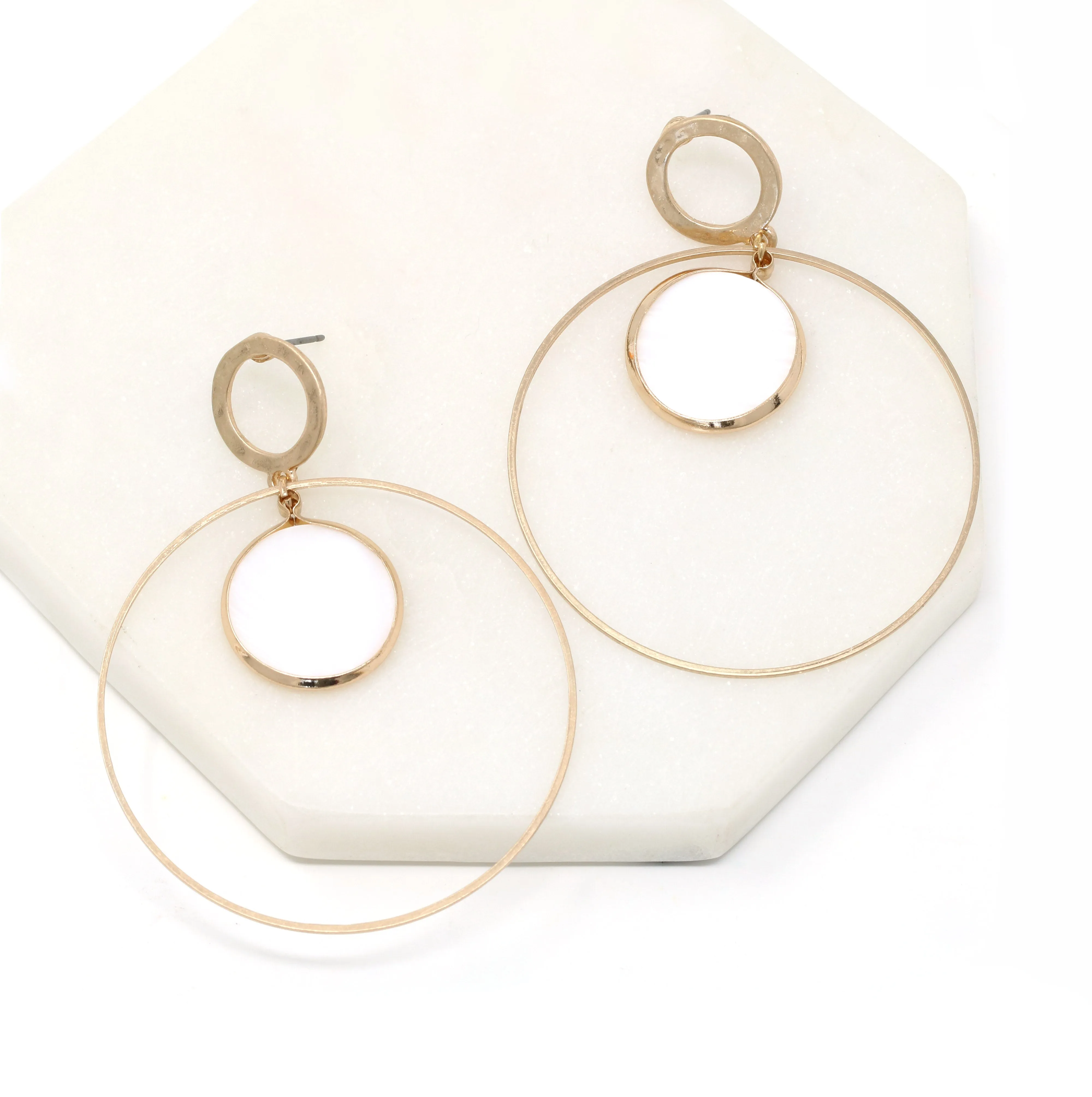 Mother Of Pearl Dangled Earring