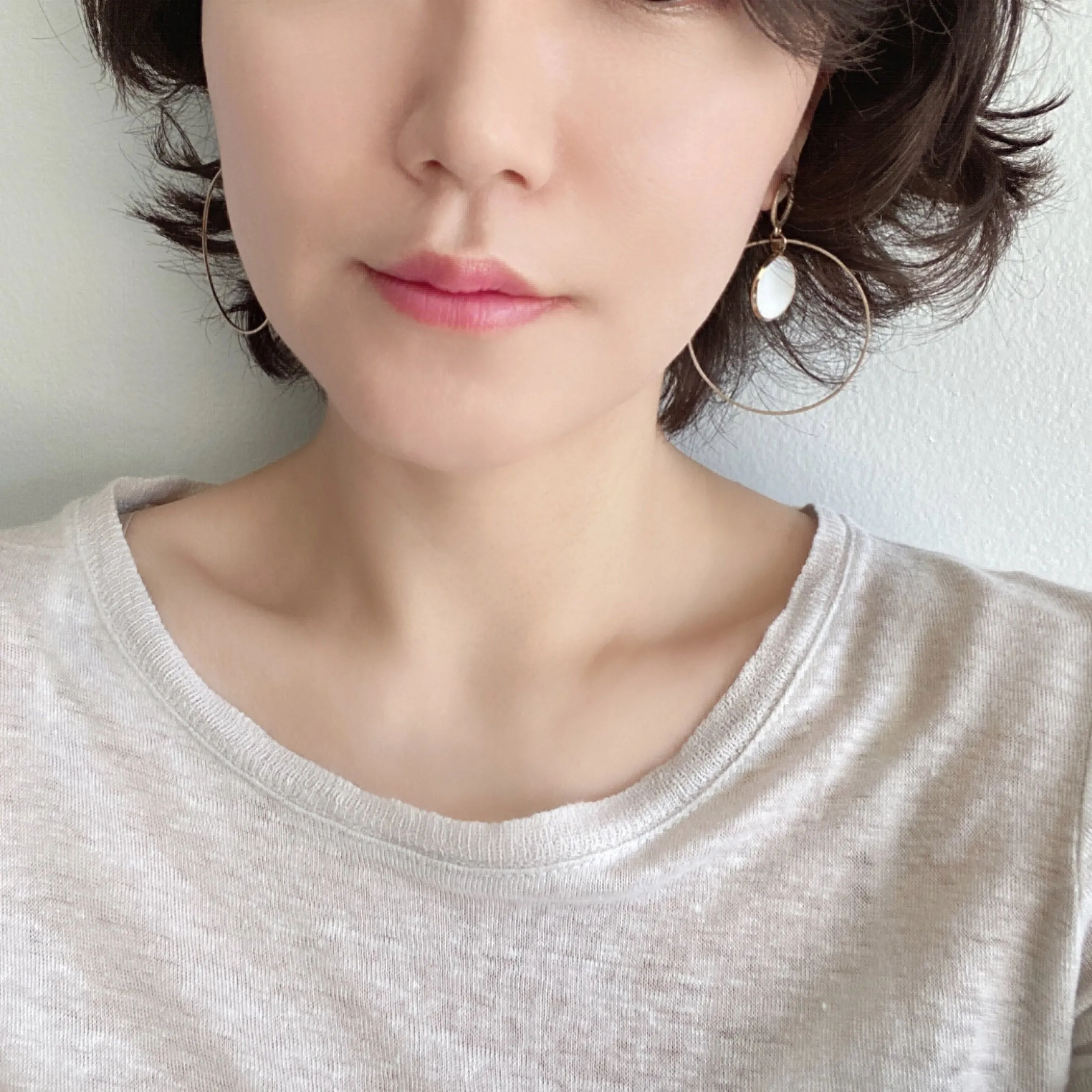 Mother Of Pearl Dangled Earring