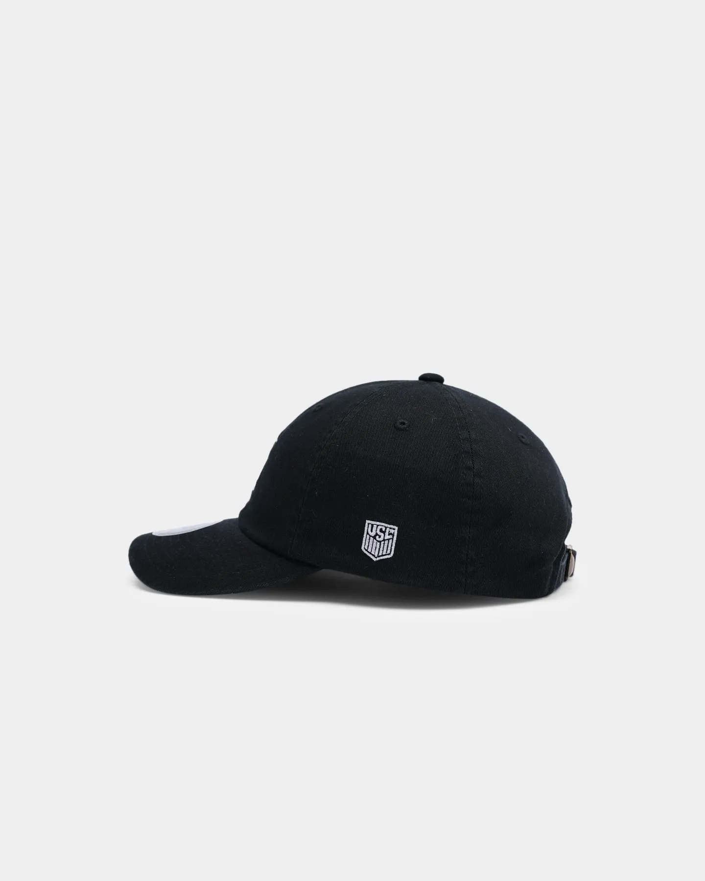 NATIONAL COLLEGIATE ATHLETIC ASSC North Carolina Tar Heels Small Team Crest Dad Hat Strapback Washed Black